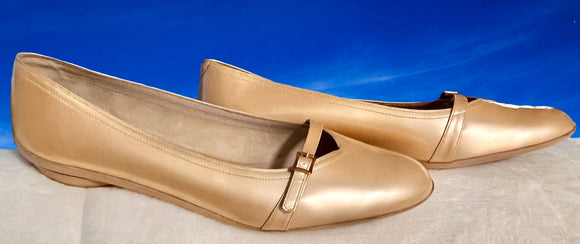 Signorina Salvatore Ferragamo Baby Doll Flats! (Authentic made in Italy!)